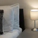 Hull City Centre Converted Brewery Apartment 4